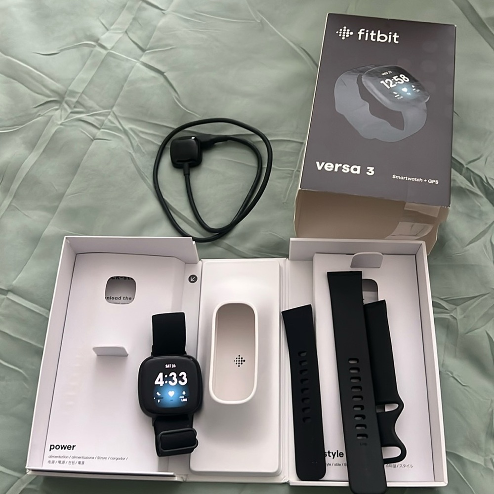 Fitbit Versa 3 plus extra band